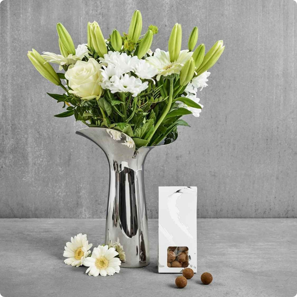 

Gerog - GJ Bloom Vase - Boncoca