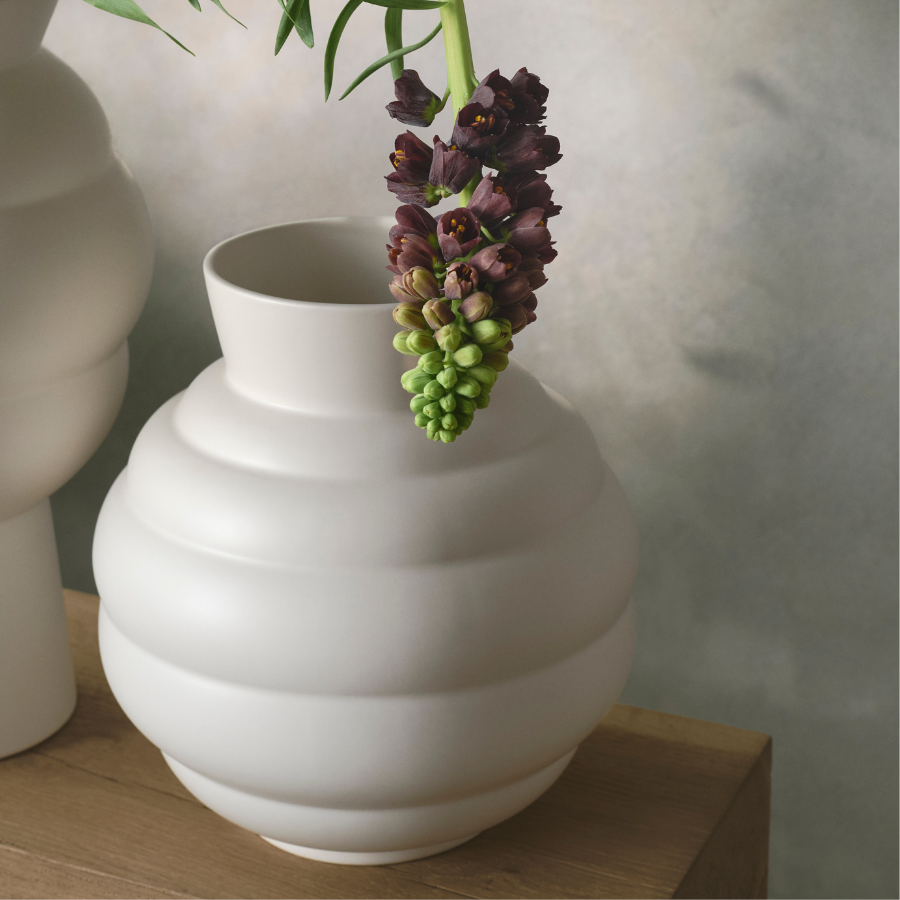 

Tortus Archie vase No3 H 26,5 cm, white